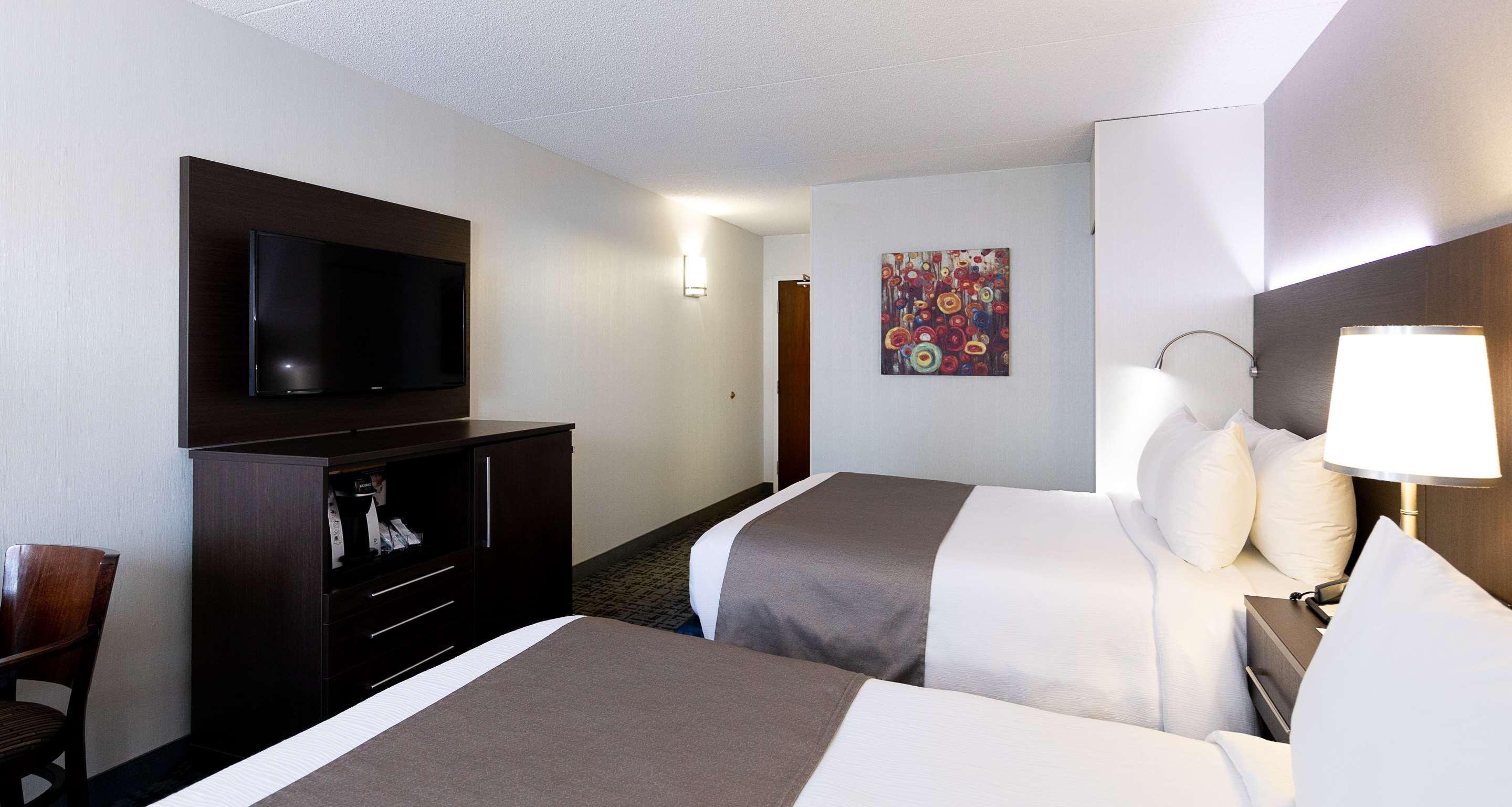 Best Western Hotel Brossard Zewnętrze zdjęcie