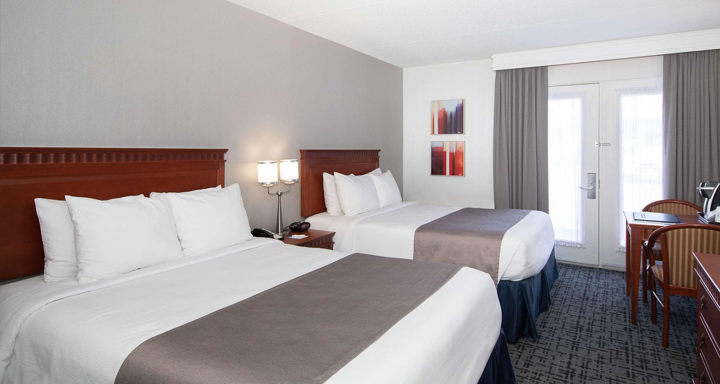 Best Western Hotel Brossard Zewnętrze zdjęcie